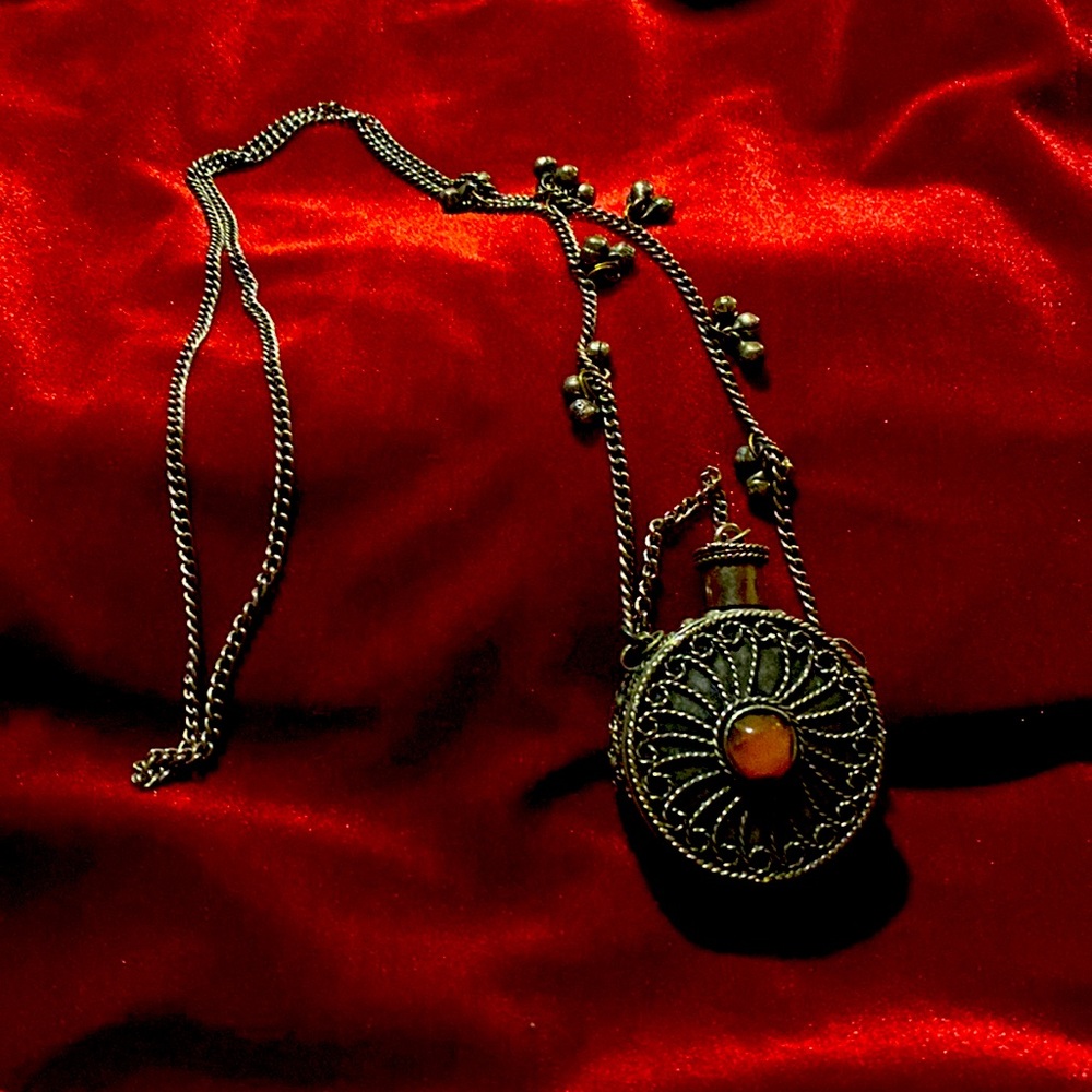 Vintage Long Amber Poison or Snuff Necklace